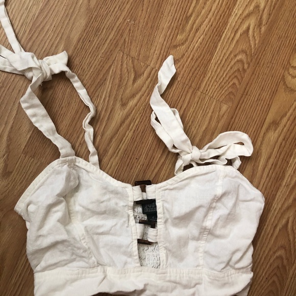 white crop tie top - Picture 2 of 3